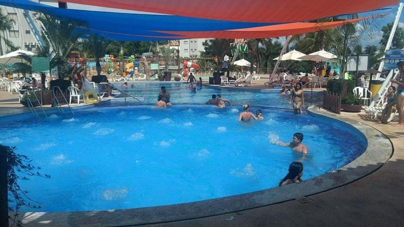 Nautico Flat Com Acesso Ao Clube Nautico Praia- Caldas Novas Eksteriør billede